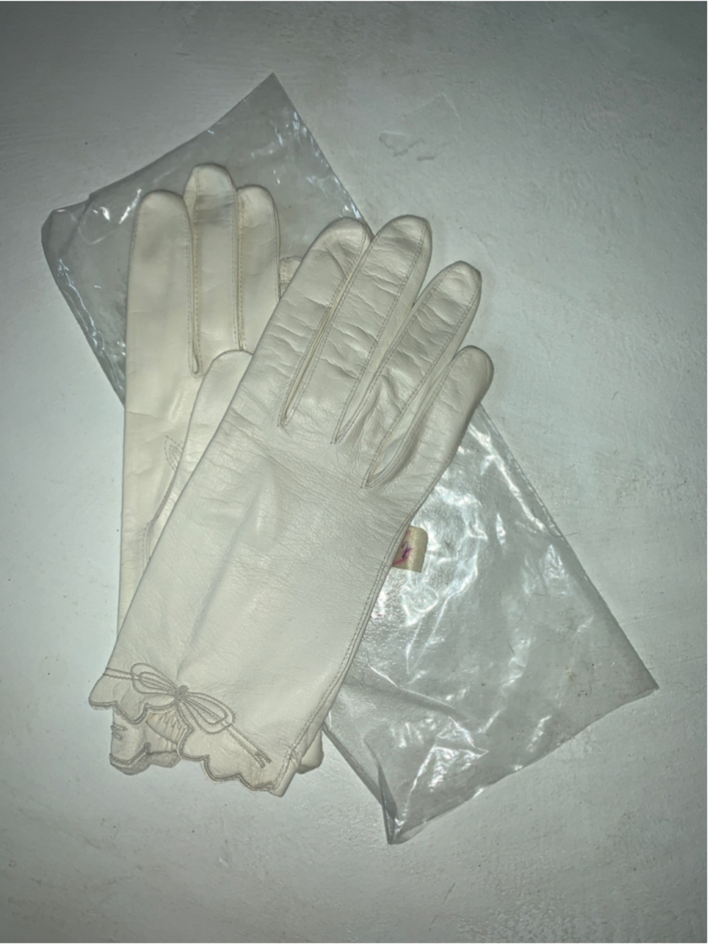 Women's Unbranded Leather Gloves One Size White
